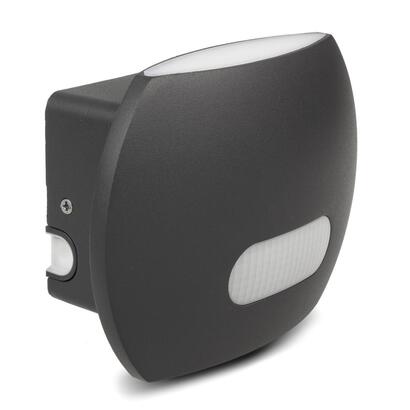 scienna-lampa-led-z-czujnikiem-pir-mce366