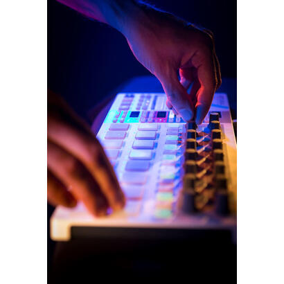 arturia-430111-beatstep-pro-usbmidicv-controller-sequencer