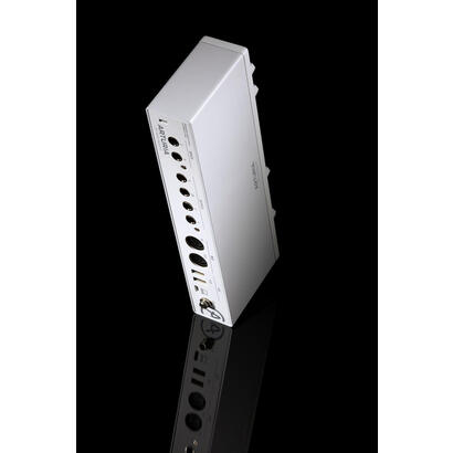 arturia-800113-minifuse-4-kompaktes-usb-audio-interface-blanco