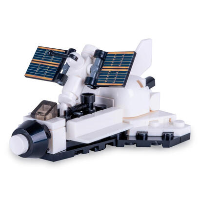 jamara-cada-space-shuttle-discovery