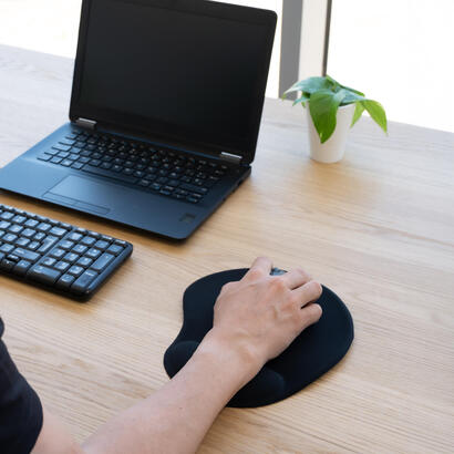 alfombrilla-raton-ergonomica-gel-negro