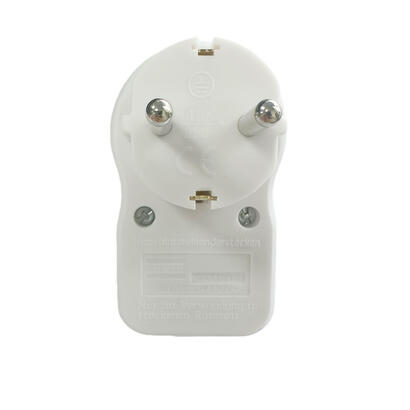 safety-socket-adapter-white-230v-16a-3500w