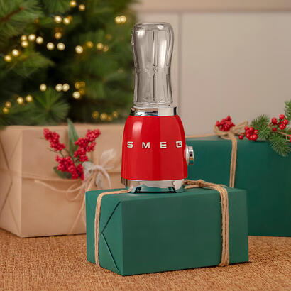 batidora-de-vidrio-smeg-50-style-roja-pbf01rdeu