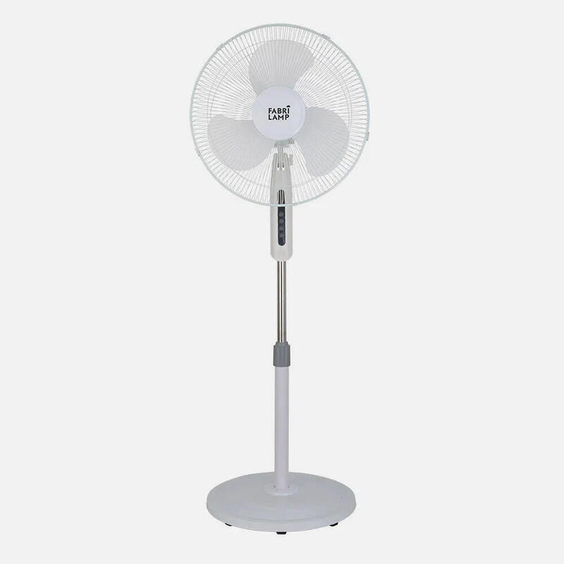 ventilador-de-pie-etesio-blanco-3-velocidades-40w-3-aspas-oscilante