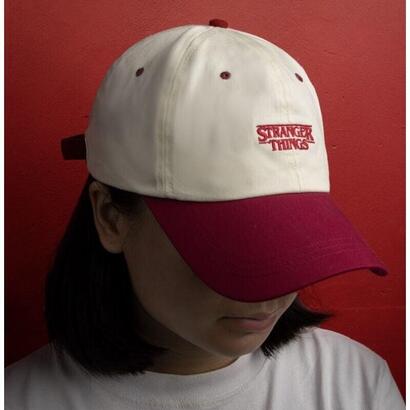 gorra-beisbol-friends-dont-lie-stranger-things