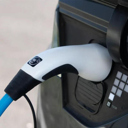 nrgkick-12801000-30001002-estacion-de-carga-para-vehiculo-electrico-azul-pared-3