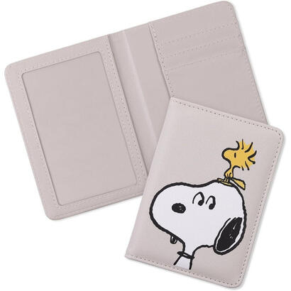 portapasaportes-snoopy-peanuts