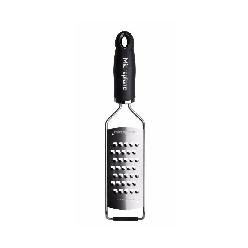 microplane-gourmet-grater-extra-coarse-black