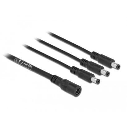 delock-cable-dc-verteiler-55-x-21-mm-1-x-buchse-zu-3-x-stecker