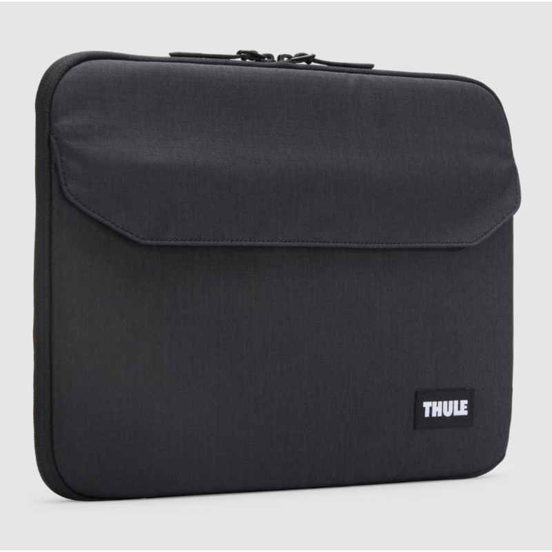 thule-lithos-sleeve-macbook-air-13-black-3205454