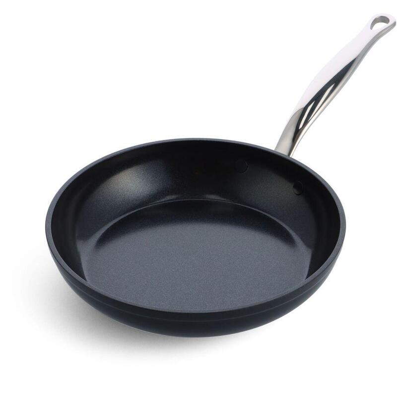 greenpan-barcelona-pro-frying-pan-24cm-black