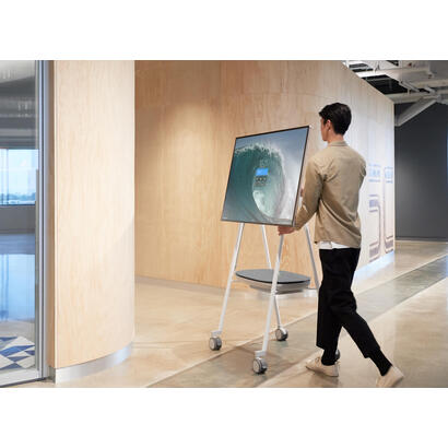 apc-battery-system-designed-to-power-the-surface-hub-2-for-over-100-minutes-providi-ion-de-litio