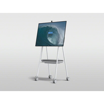 apc-battery-system-designed-to-power-the-surface-hub-2-for-over-100-minutes-providi-ion-de-litio