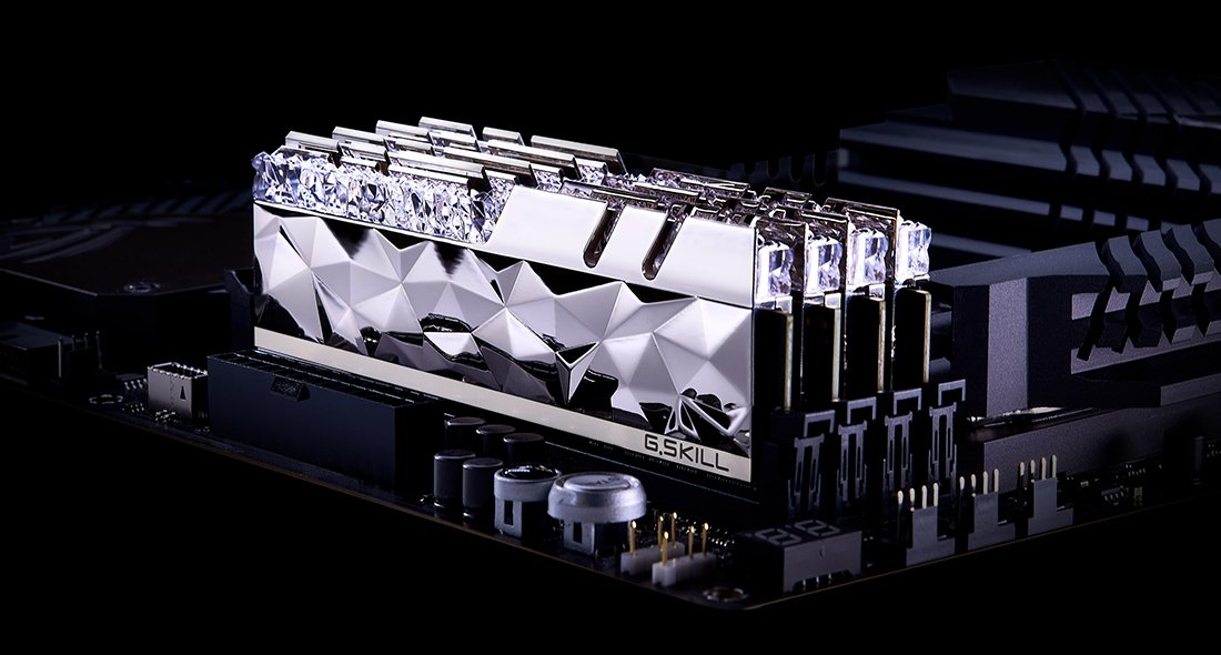 EAN 4713294230393 - G.Skill F4-4000C18D-32GTES módulo de memoria 32 GB 2 x 16 GB DDR4 imagen 4