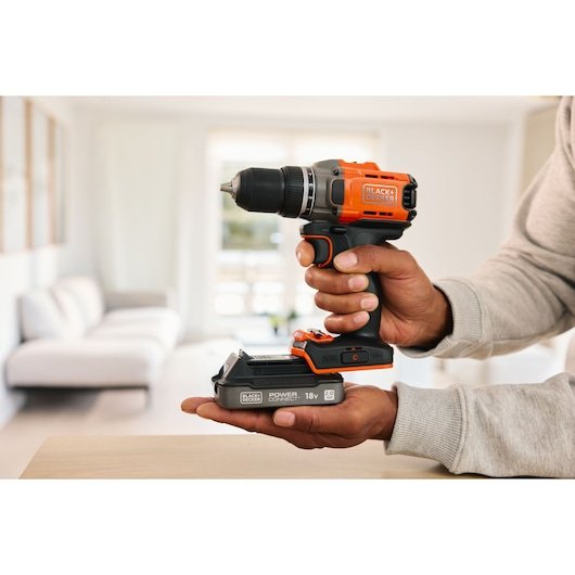 EAN 5035048833384 - Black & Decker BCD382D1XK-QW taladro Naranja imagen 10