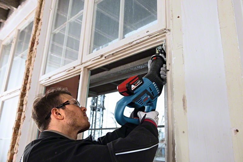 Bosch Sierra Alternativa A Batería Gsa 18v-32 Professional Solo, 18volt 06016a8108