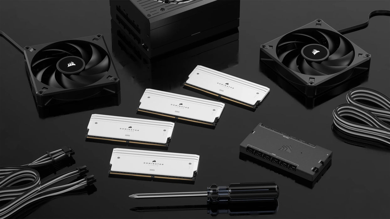 EAN 840006674368 - Corsair Dominator Titanium CMP32GX5M2B6400C32W módulo de memoria 32 GB 2 x 16 GB DDR5 288-pin DIMM imagen 12