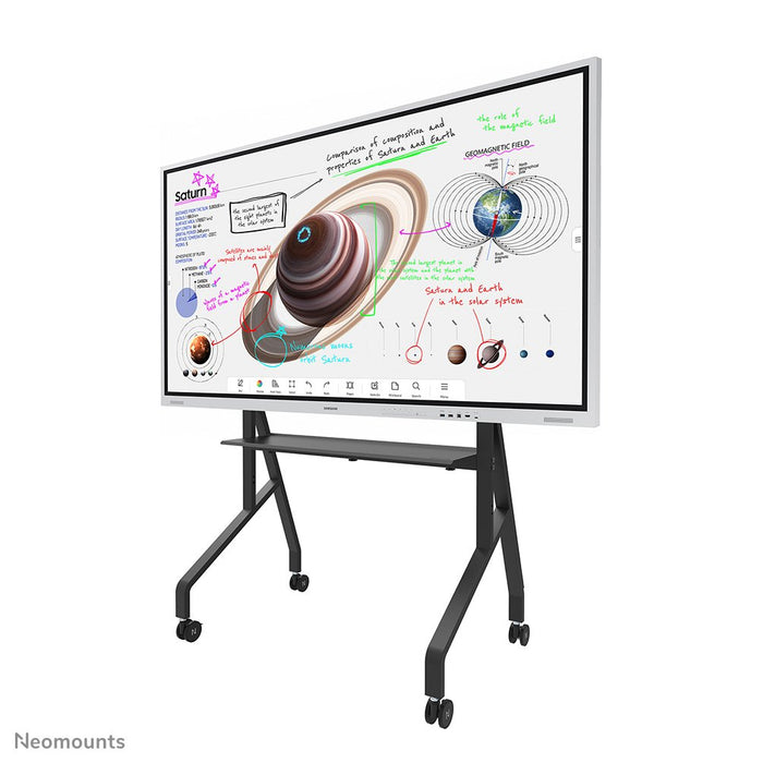 EAN 8717371440220 - Neomounts FL50-525BL1 mueble y soporte para dispositivo multimedia Negro Panel plano Mesita con ruedas pa imagen 3