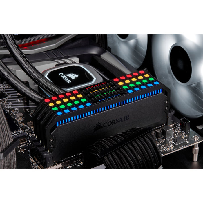 EAN 840006609452 - Corsair Dominator Platinum RGB módulo de memoria 16 GB 2 x 8 GB DDR4 288-pin DIMM imagen 7