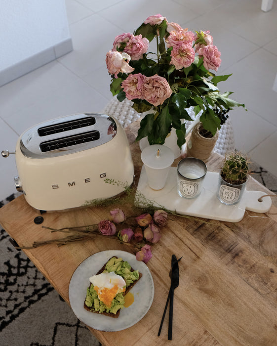 EAN 8017709186920 - Smeg TSF01CREU tostadora 6 2 rebanada(s) 950 W Crema de color imagen 13