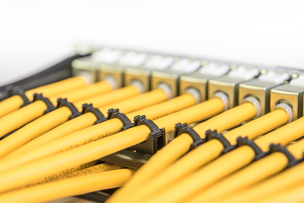 EAN 4016032363842 - Digitus DK-1743-A-VH-5 cable de red Amarillo Cat7a S/FTP (S-STP) imagen 3