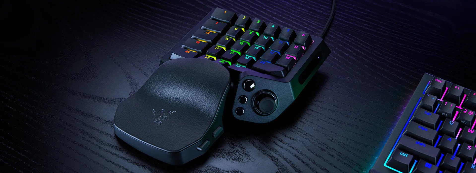 EAN 8887910074039 - Razer Tartarus V2 Pro teclado numérico Universal USB Negro imagen 1