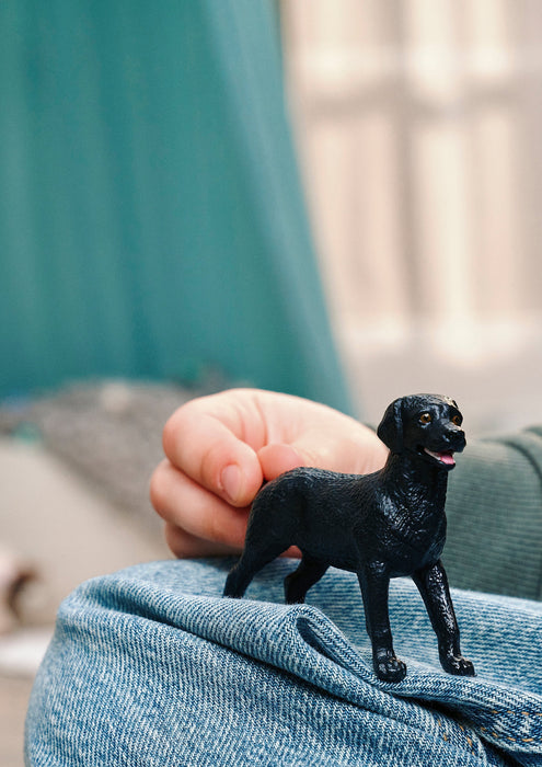 Schleich Farm World Negroer Labrador Retriever Welpe 14922