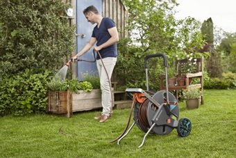 EAN 4078500032919 - Gardena AquaRoll L Easy Tambor de carrete Manual Negro, Azul, Naranja imagen 3
