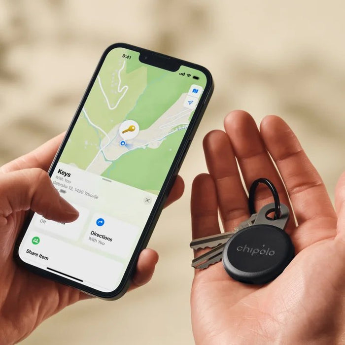 Chipolo Loop 4 Pack  Rechargeable Tracking Tag Compatible With Apple Find My On Iphone (Carbón)