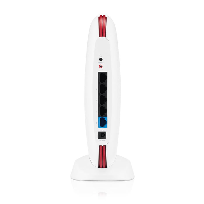 EAN 4718937631582 - Zyxel SCR50AXE-EU0101F router inalámbrico Gigabit Ethernet Tribanda (2.4 GHz / 5 GHz / 6 GHz) Blanco imagen 3