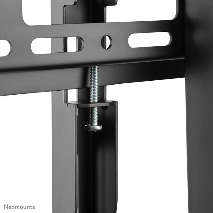 EAN 8717371447427 - Neomounts NS-M4000BLACK mueble y soporte para dispositivo multimedia Negro Soporte de suelo fijo imagen 5