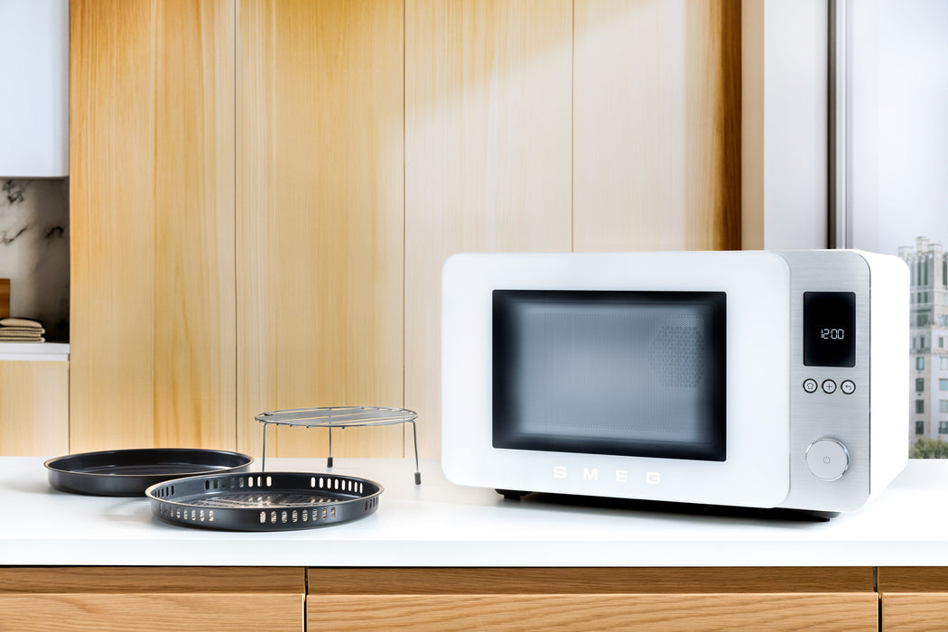 Microondas De Sobremesa Smeg Moc02whmeu Con Ventilador/Grill