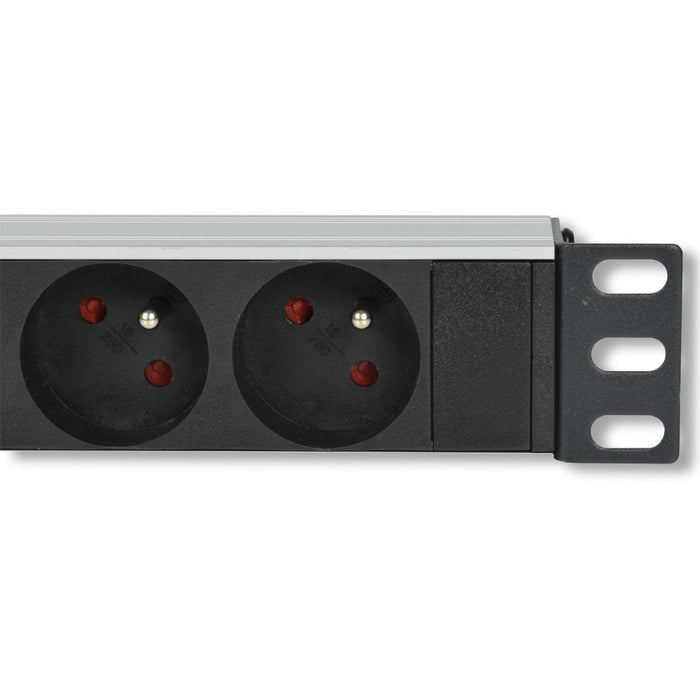 Power Bar (16a) Rack-Mountable