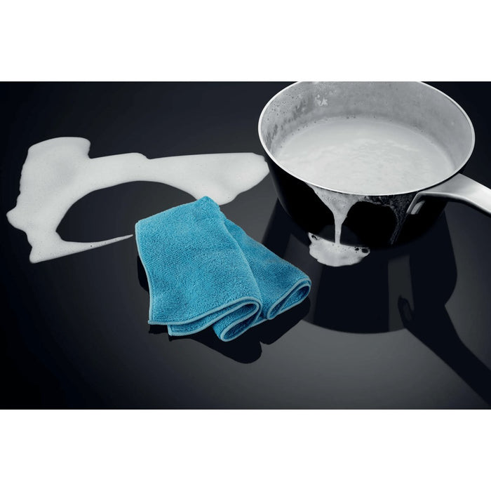 EAN 7333394032122 - Electrolux EIS82453 Negro Integrado 80 cm Con placa de inducción 4 zona(s) imagen 4