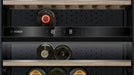 EAN 4242005193561 - Bosch Serie 6 KWK36ABGA enfriador de vino Nevera de vino Independiente Negro 199 botella(s) imagen 3