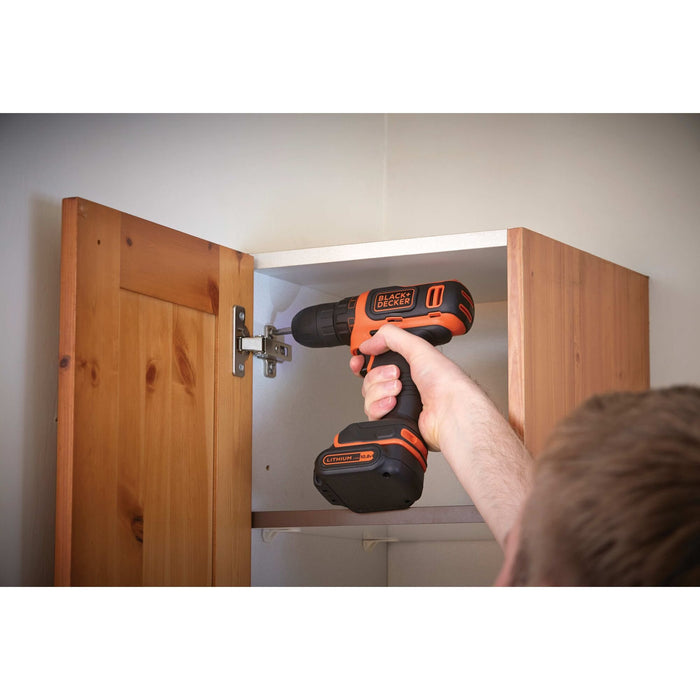 EAN 5035048631812 - Black & Decker BDCDD12-QW taladro Sin llave Negro, Naranja imagen 8
