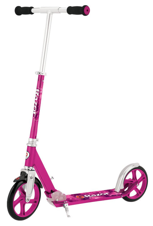 EAN 0845423016630 - Interbrands 13073064 scooter Rosa, Blanco, Negro imagen 1