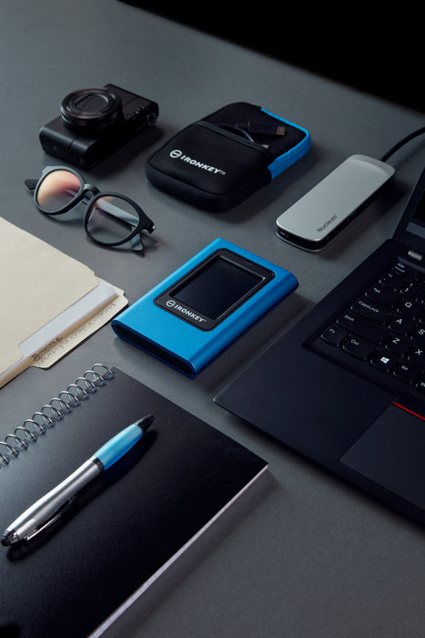 EAN 0740617328424 - Kingston Technology IronKey Vault Privacy 80 1,92 TB USB Tipo C 3.2 Gen 1 (3.1 Gen 1) Azul imagen 10