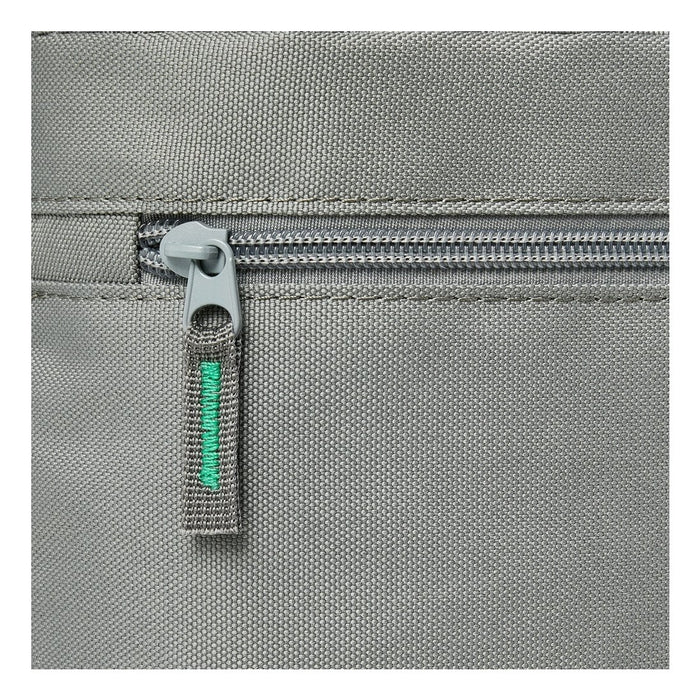 EAN 4260709015712 - Rivacase Gremio mochila City backpack Gris Poliéster, Tereftalato de polietileno reciclado (rPET) imagen 14