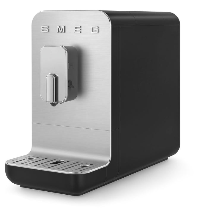 EAN 8017709334970 - Smeg BCC13BLMEU cafetera eléctrica Totalmente automática Máquina espresso 1,4 L imagen 19