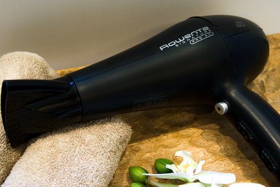EAN 3121040059548 - Rowenta Signature Pro Beauty AC 2200W secador Negro imagen 3
