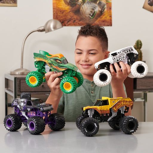 EAN 778988459218 - Monster Jam MNJ VHC 1to24 Die Cast Megalodon M18 GML imagen 1
