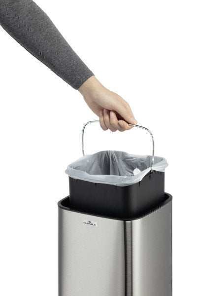 EAN 4005546728322 - Durable NO TOUCH 6L Rectangular Acero inoxidable Plata, Negro imagen 4