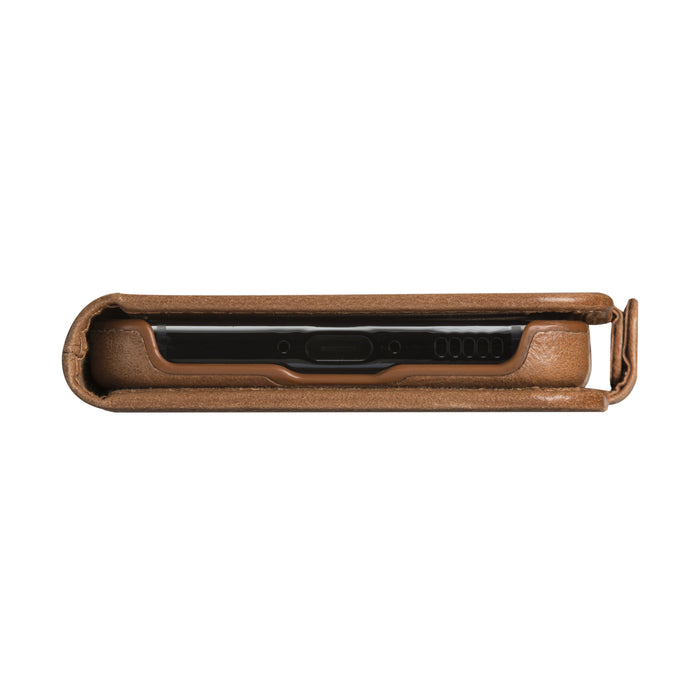 EAN 5711428064691 - dbramante1928 Lynge funda para teléfono móvil 15,8 cm (6.2") Libro Bronceado imagen 4