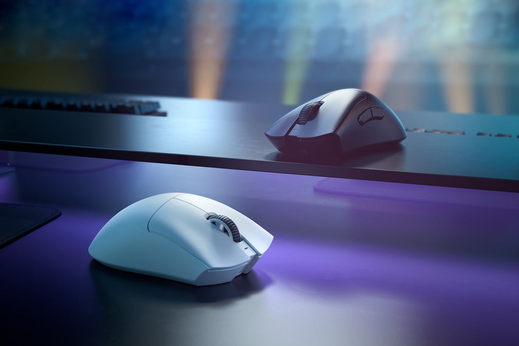 EAN 8886419334163 - Razer DeathAdder V3 Pro ratón Juego mano derecha RF Wireless + USB Type-C Óptico 30000 DPI imagen 3