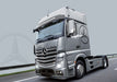 EAN 8001283039055 - Italeri Mercedes Benz Actros MP4 Gigaspace Modelo a escala de camión/tráiler Kit de montaje 1:24 imagen 2