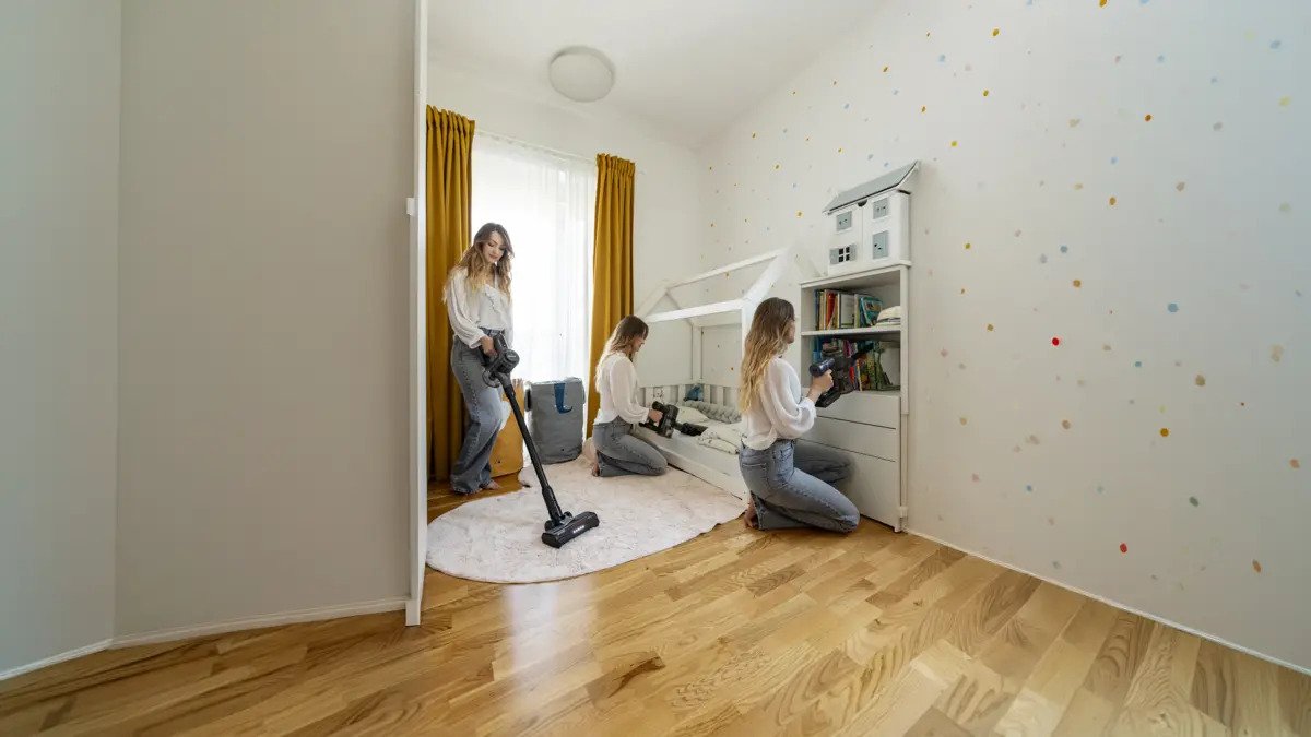 EAN 3838783048004 - Gorenje SVC222480AA Aspiradora escoba 2 en 1 Batería Secar Sin bolsa 0,701 L 250 W Carbón vegetal imagen 27