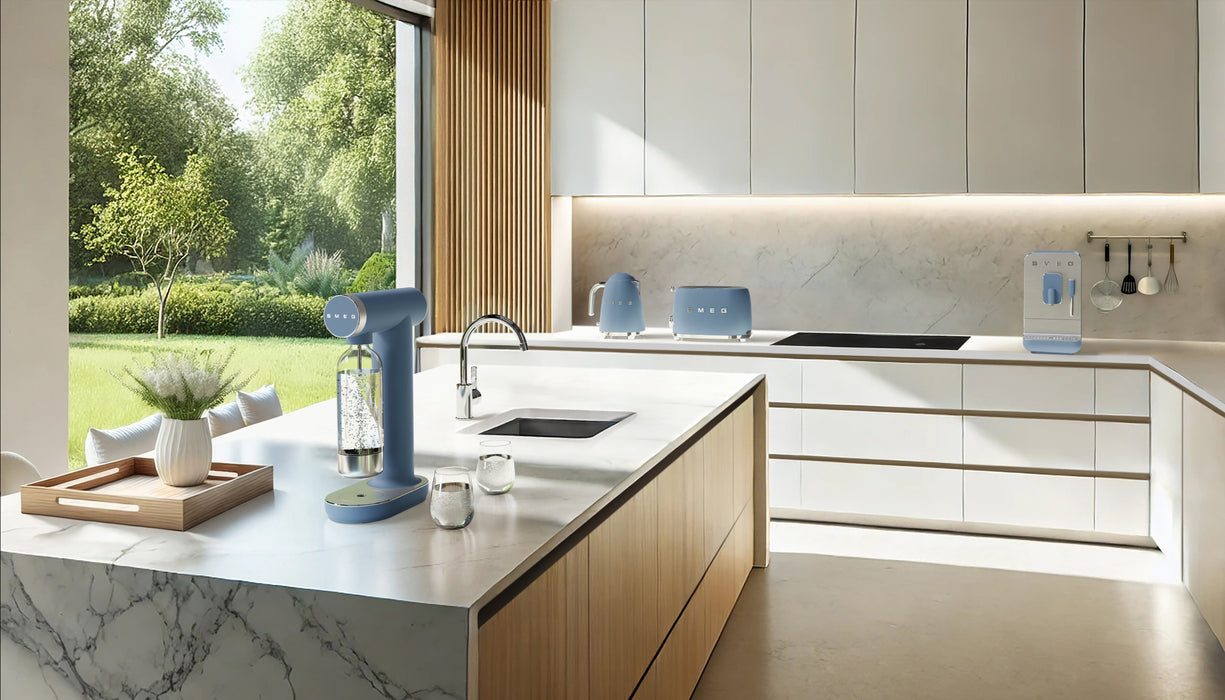 EAN 8017709343736 - Smeg KLF03SBMEU tetera eléctrica 1,7 L 2400 W Azul imagen 15