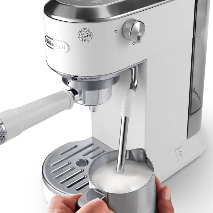 Cafetera Delonghi Ec890.Wi