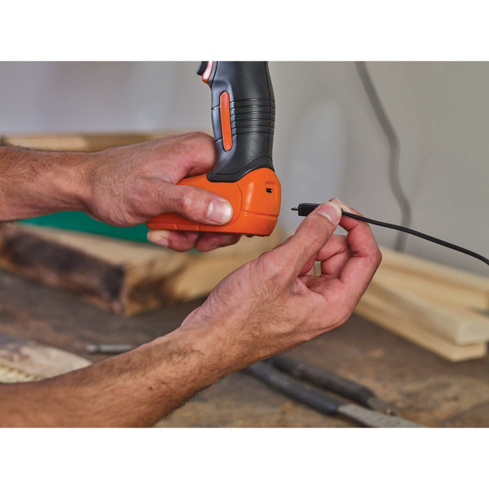 EAN 5035048631706 - Black & Decker BDCD8-QW taladro Sin llave Negro, Naranja imagen 11